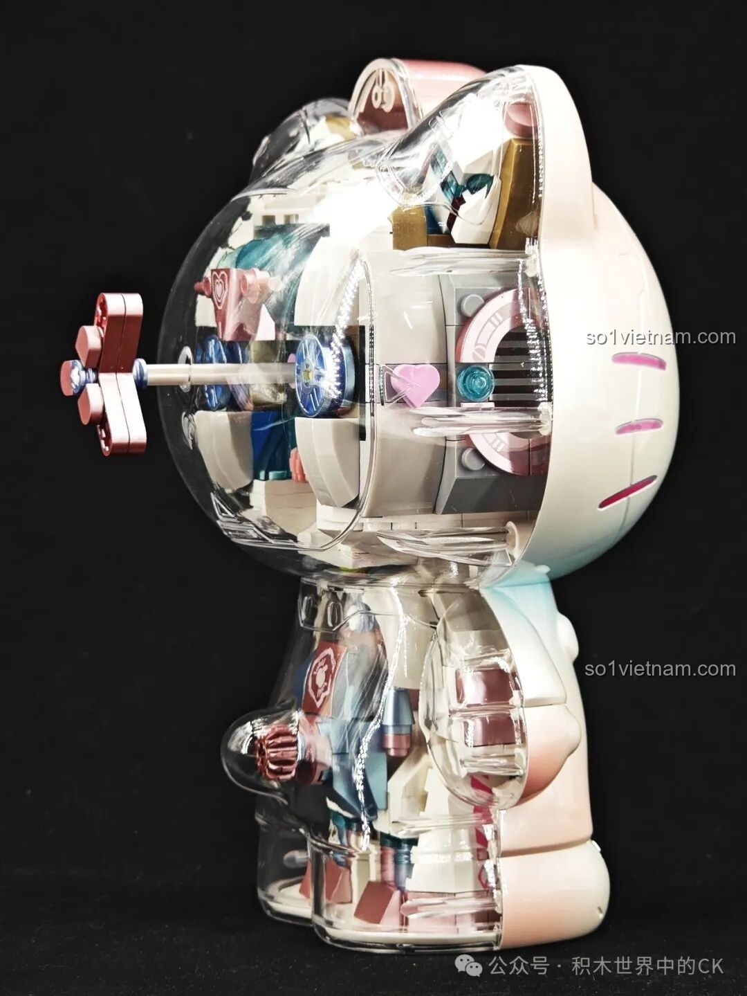 Thành phẩm mô hình Hello Kitty Bạc Kim Đại Thể TOP TOY - nhìn từ phía trước