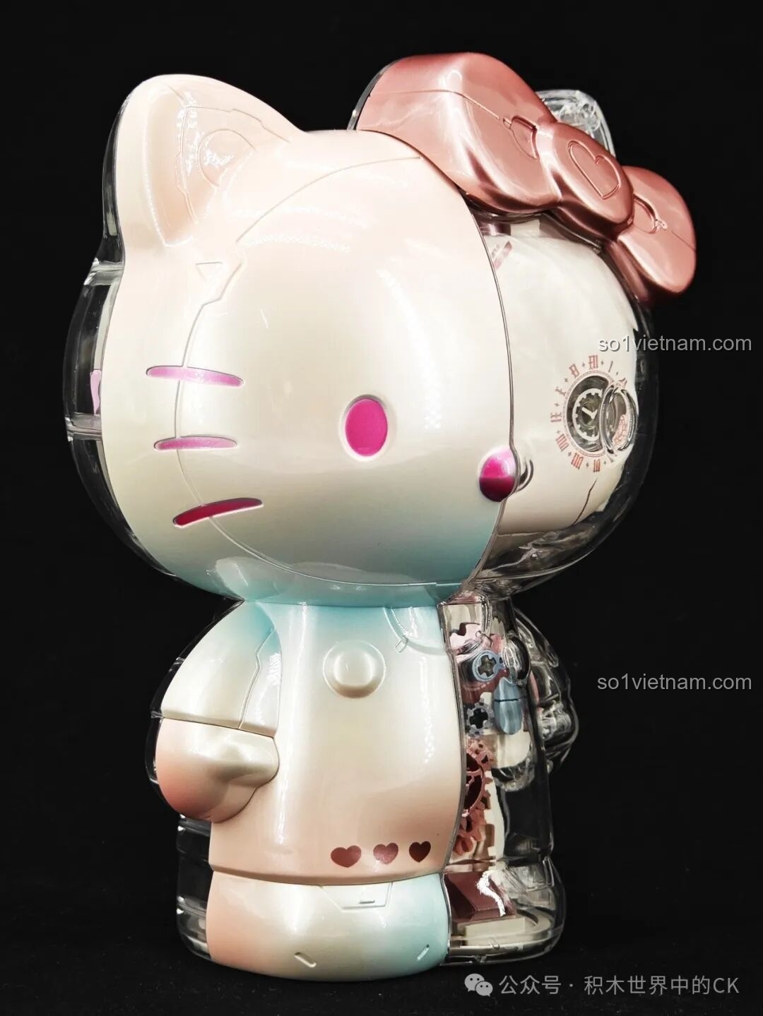 Thành phẩm mô hình Hello Kitty Bạc Kim Đại Thể TOP TOY - nhìn từ bên cạnh