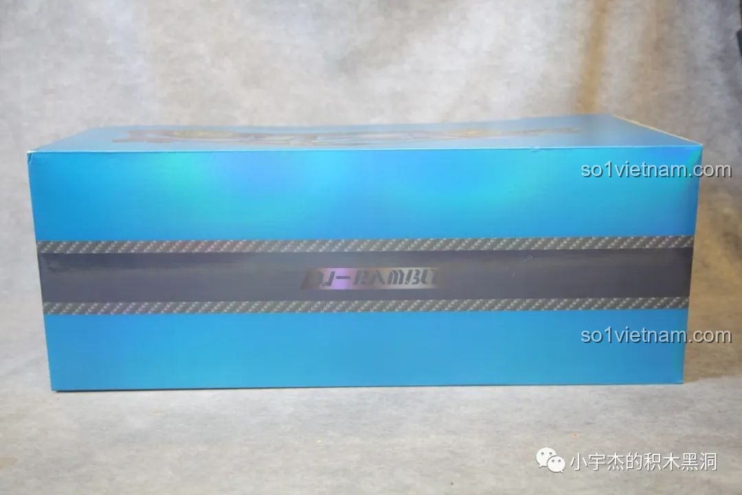 Hộp K-box 10520 có thiết kế dạng trượt, tiện lợi cho việc trưng bày sản phẩm sau khi lắp ráp xong.