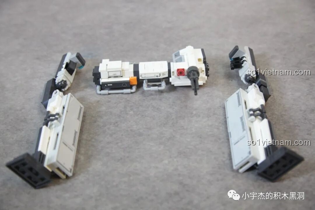 Hộp bộ lắp ghép SEMBO 107109 Máy Bay Không Người Lái Kẻ Cướp từ phim Lưu Lạc Địa Cầu 2, thiết kế ấn tượng.