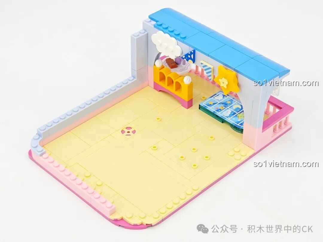 Trang giới thiệu nhân vật trong sách hướng dẫn lắp ráp TC2069