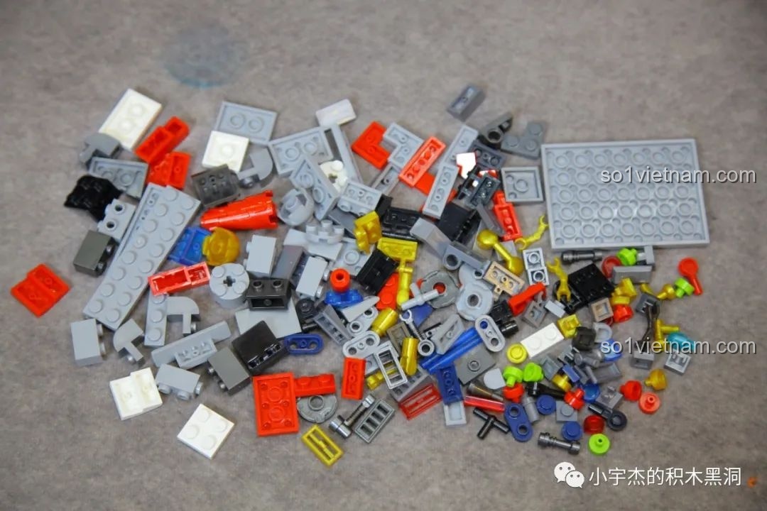 Sách hướng dẫn ZHEGAO GZ8008 với lời cổ vũ ở bước lắp ráp hoàn thiện robot.