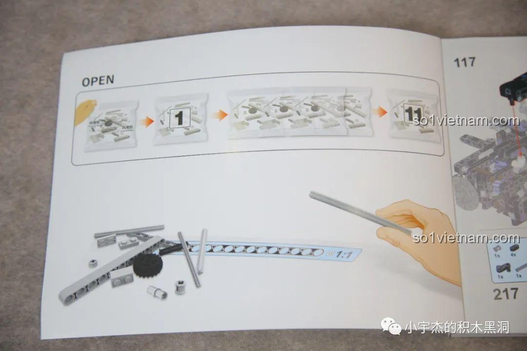 Trang hướng dẫn trong sách của bộ CBOX X001, chỉ dẫn các chi tiết được phân chia thành 11 túi lớn, giúp lắp ráp khoa học.