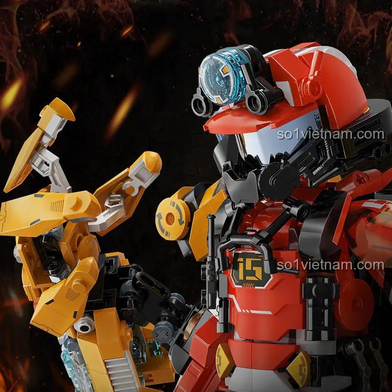 đồ chơi mô hình iBlock ib1101 Robot Cứu Hỏa, cận cảnh đầu và cánh tay cơ khí của robot, đồ chơi cho bé trai 8 tuổi