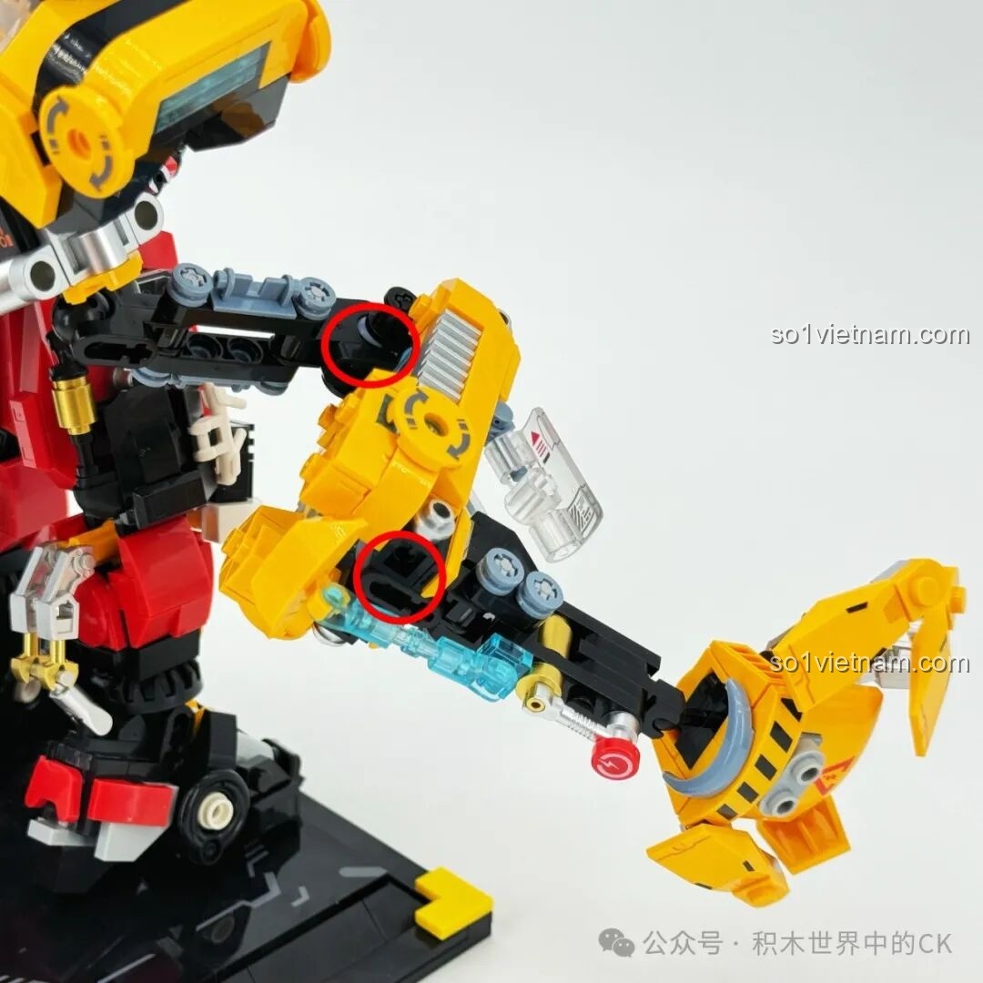 Robot Cứu Hỏa Phá Vỡ Giới Hạn iBlock ib1101 đang thực hiện nhiệm vụ trong bối cảnh cháy.