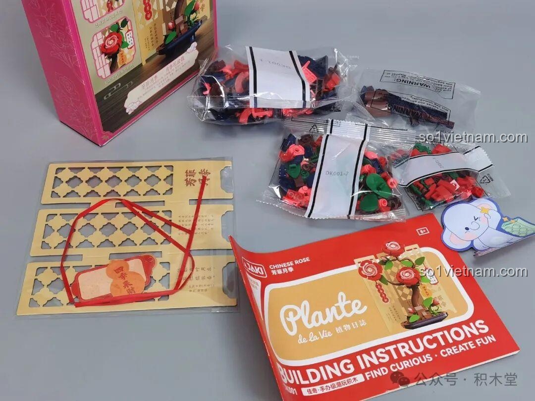 Bộ Lắp Ghép Hoa Thủy Tiên JAKI DK002 - Các hộp sản phẩm bên cạnh nhau