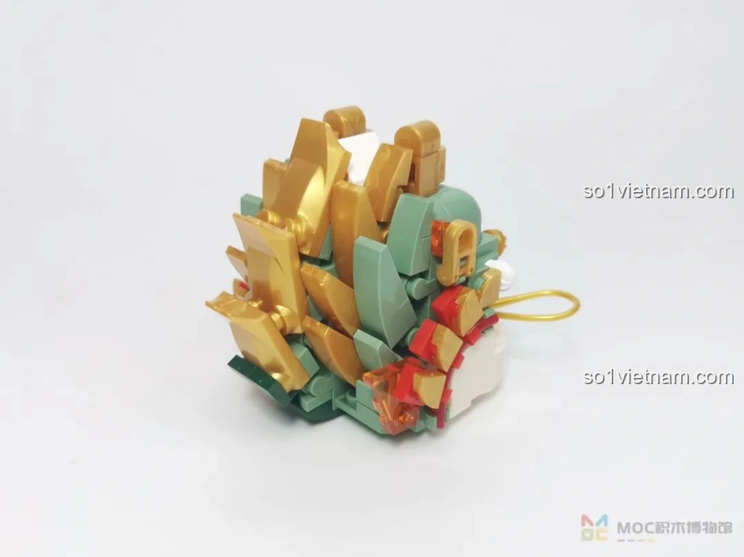 Mô hình JAKI JK20236 Kỳ Lân Chiêu Tài đã hoàn thiện, nhìn từ phía sau với các chi tiết vảy và bờm vàng.