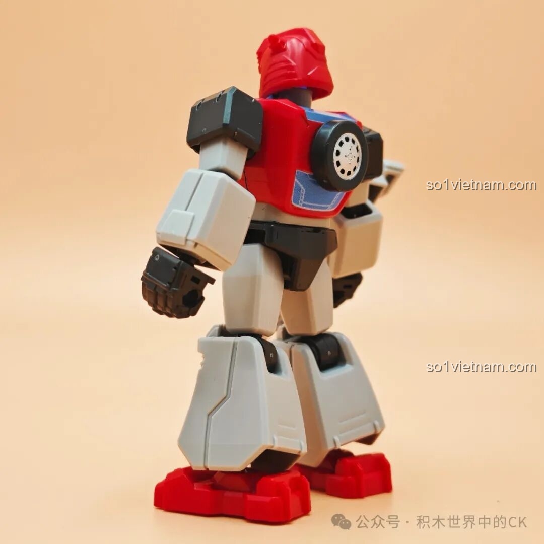 Jazz phiên bản Shining Version với tông màu trắng, đen và xanh dương