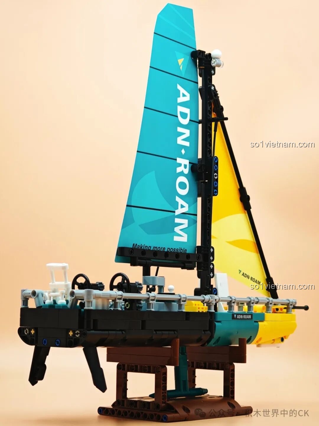 Mô hình Thuyền Buồm Vượt Biển JIESTAR 58123 nhìn từ phía sau