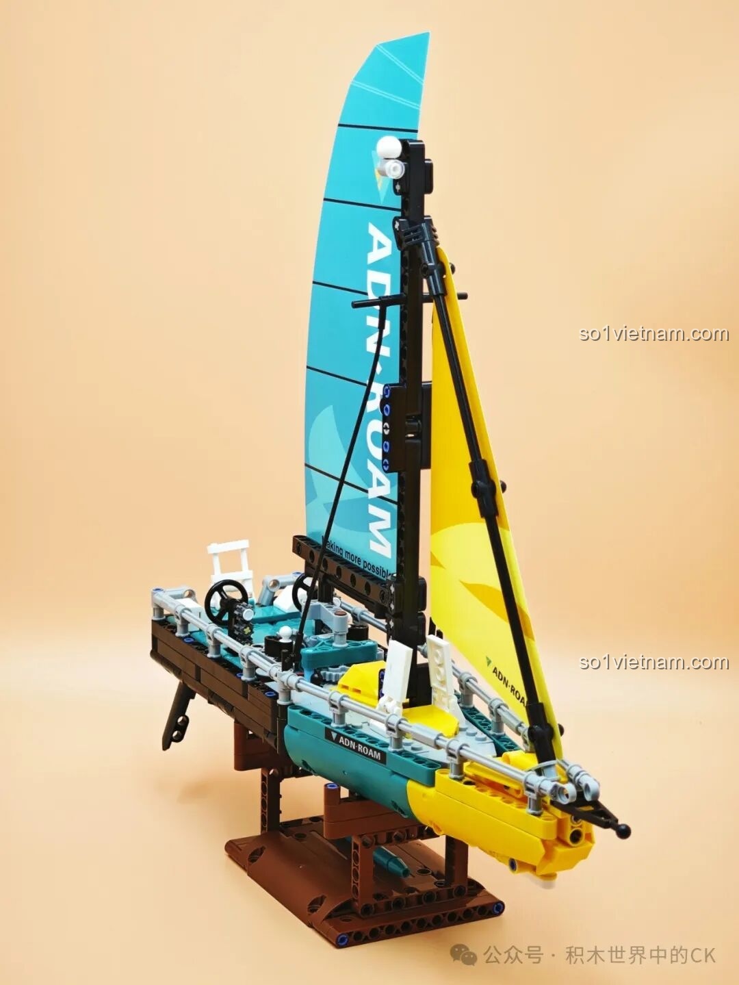 Mô hình Thuyền Buồm Vượt Biển JIESTAR 58123 với cột buồm cao