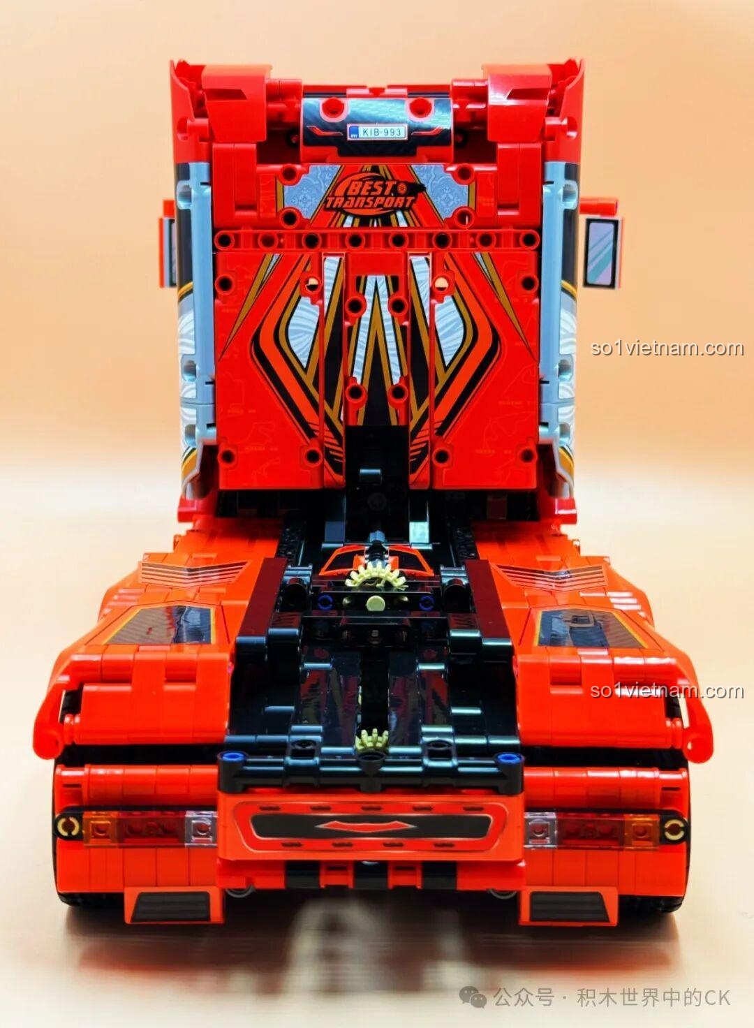 Bộ lắp ghép Jie Star JJ9070 Xe Đầu Kéo Scania 1708 chi tiết màu đỏ, mô hình xe tải Scania chất lượng cao, giá tốt cho con trai 14 tuổi.