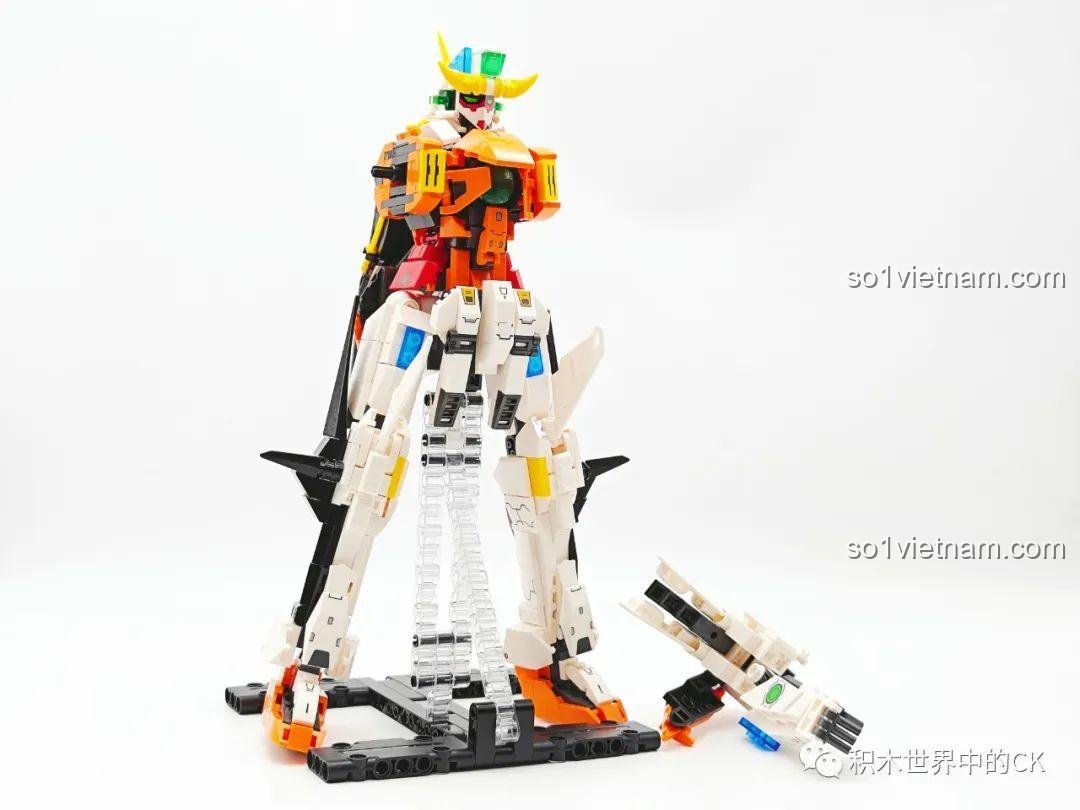 Tiếp tục lắp ráp JIESTAR 58030, đồ chơi mô hình Gundam Chủ Thiên Sứ, rèn luyện sự khéo léo cho bé trai.