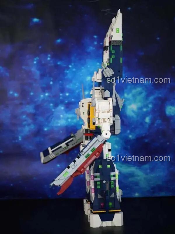 Ảnh review góc nghiêng robot chiến đấu JIESTAR 58144 Tàu chiến không gian SDF-1 Macross, đồ chơi lắp ghép cho con trai 14 tuổi