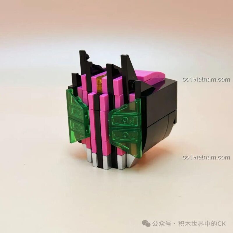 Nội dung hộp bộ lắp ghép Kamen Rider Decade JIESTAR 58189 mô hình lắp ráp cho bé trai 6 tuổi