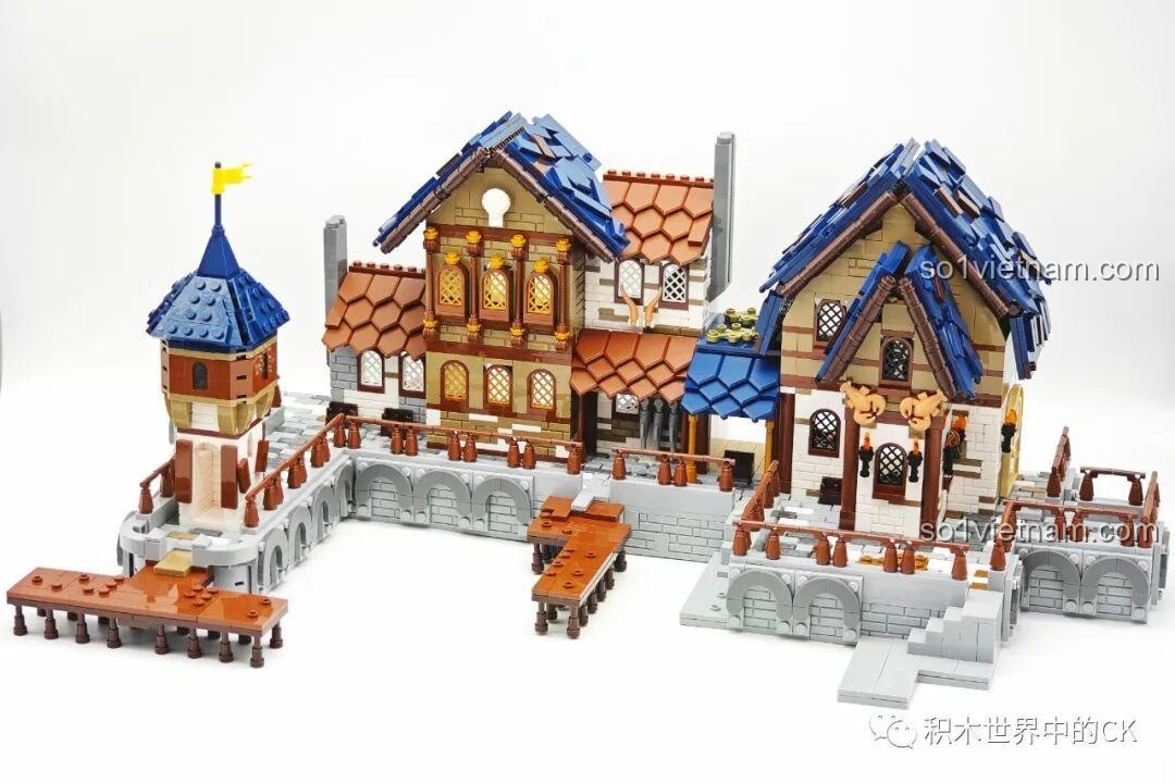 Lắp ráp thuyền buồm và các chi tiết phụ của bộ lắp ghép 89152 Cảng Trung Cổ, cho bé trai 6 tuổi