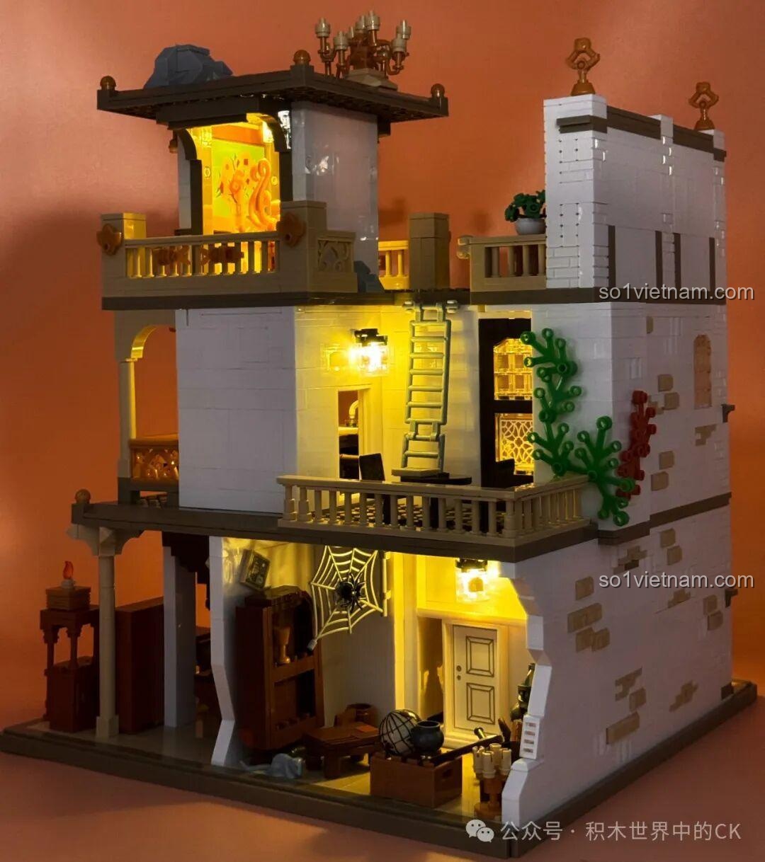 Toàn cảnh mô hình Thư viện Châu Âu JIESTAR 57015 khi lên đèn, nhìn từ phía trước.