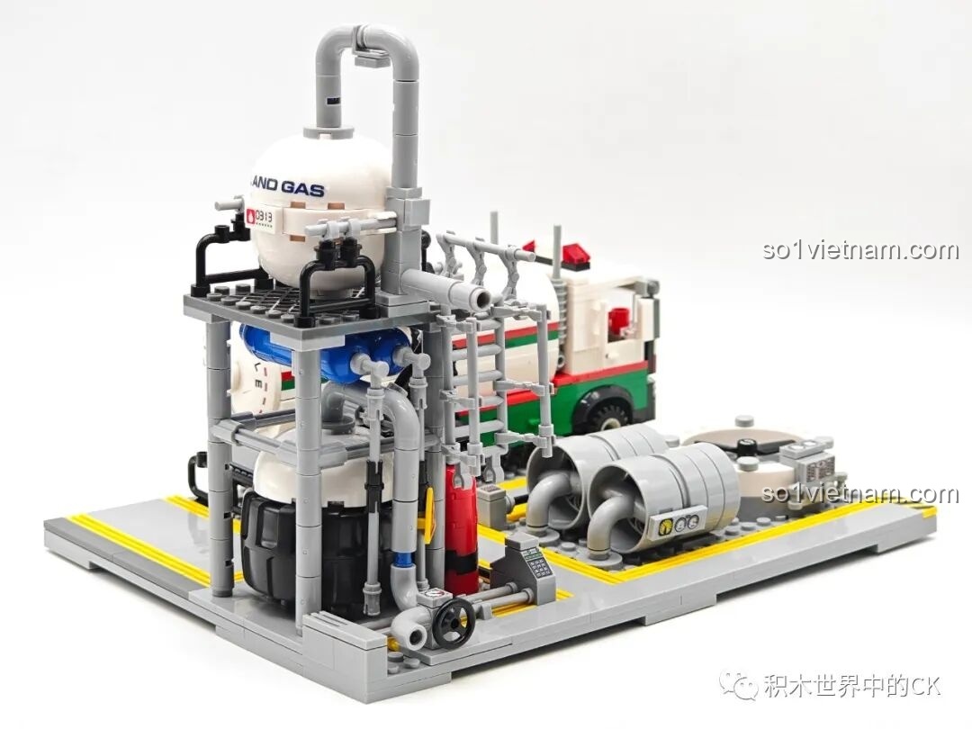 Lắp ráp các chi tiết trên xe bồn JIESTAR JJ9016