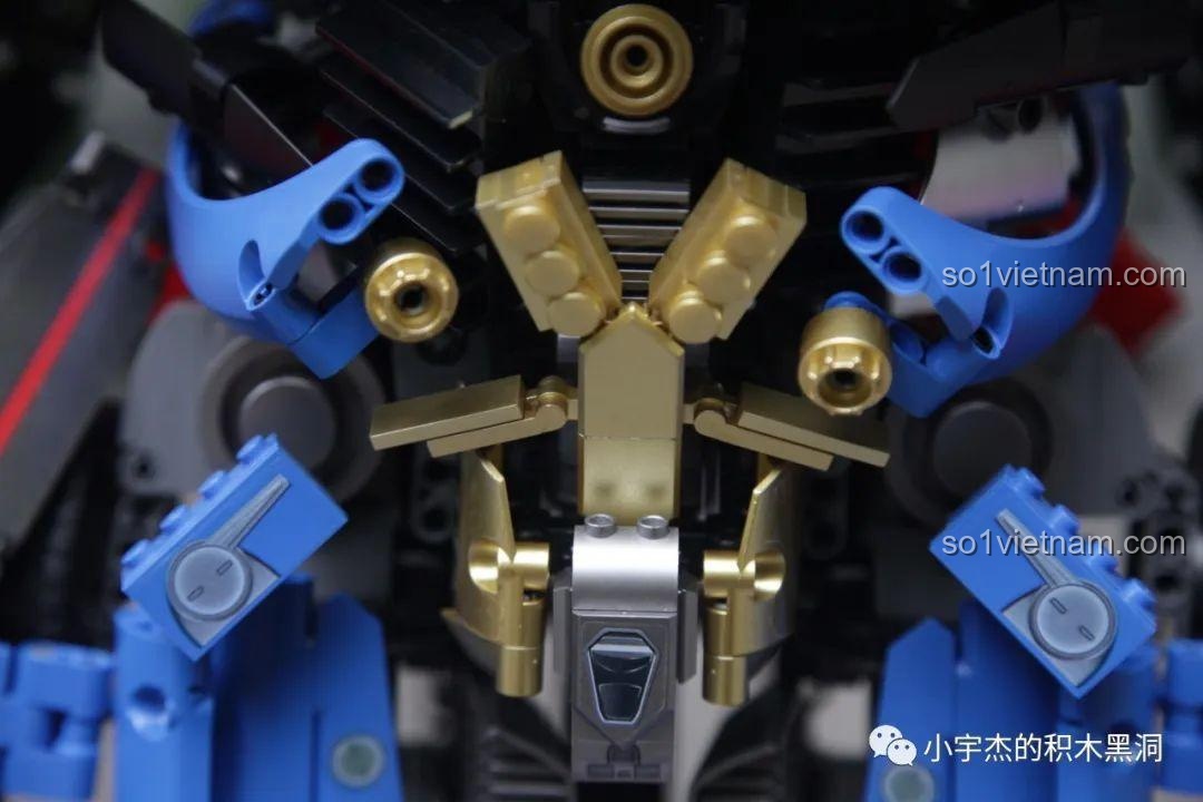 Cận cảnh chi tiết phần cổ và vai của robot K-box V5006.