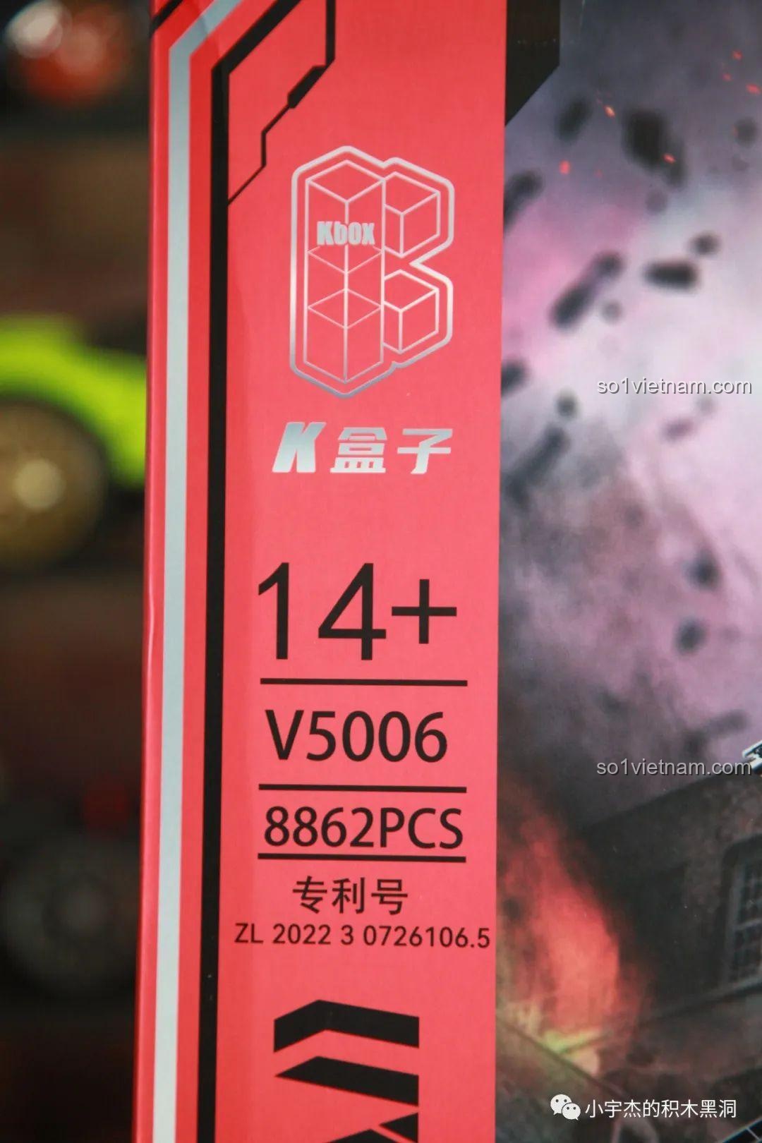 Cận cảnh thông tin trên hộp K-box V5006 với 8862 chi tiết, dành cho lứa tuổi 14+.