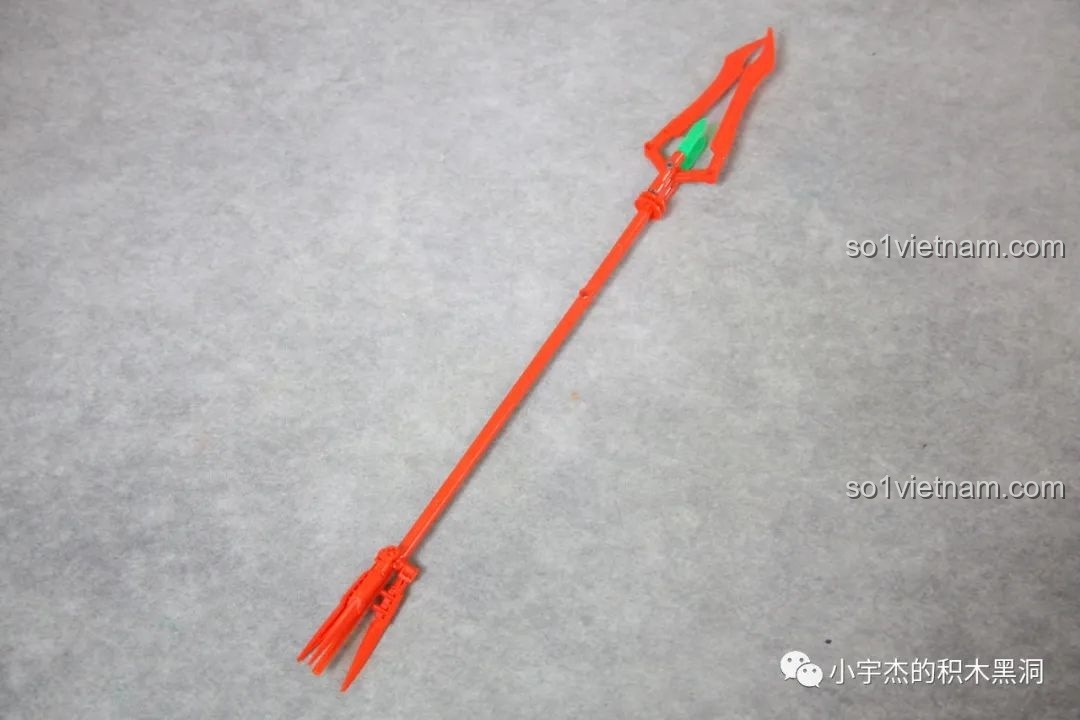 Robot EVA K盒子 V5013 đứng thẳng