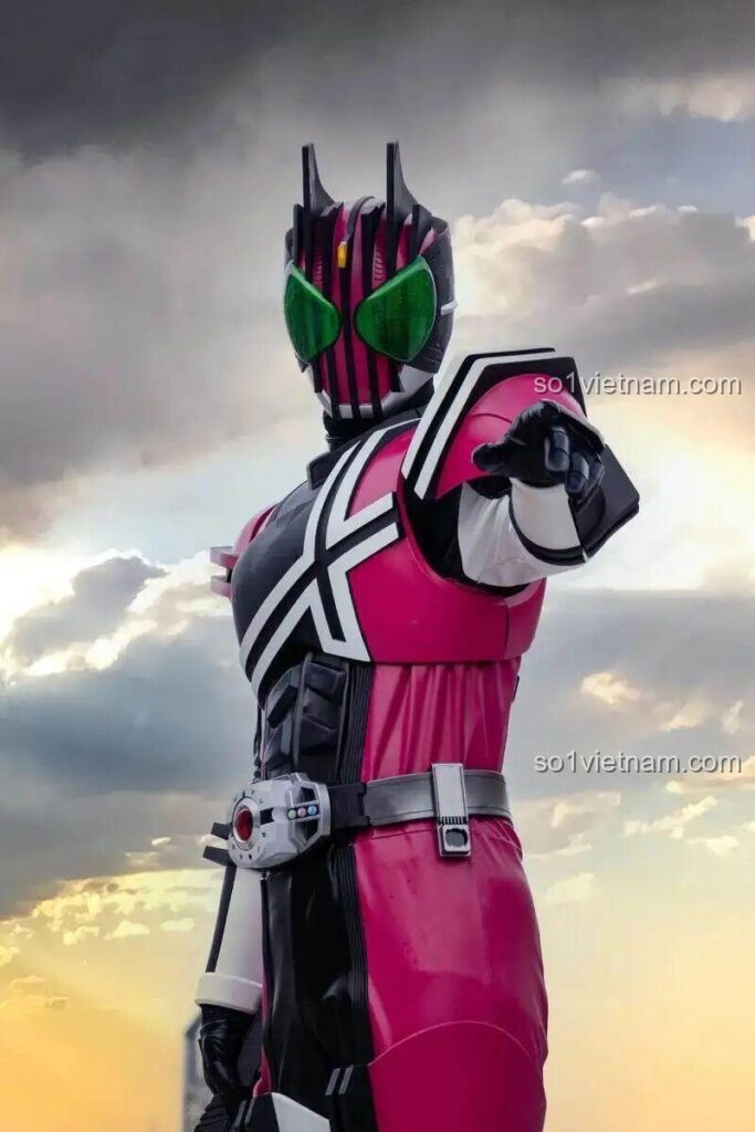 Hình ảnh Kamen Rider Decade huyền thoại, nguồn cảm hứng cho bộ lắp ghép JIESTAR 58189, biểu tượng sức mạnh và công lý.