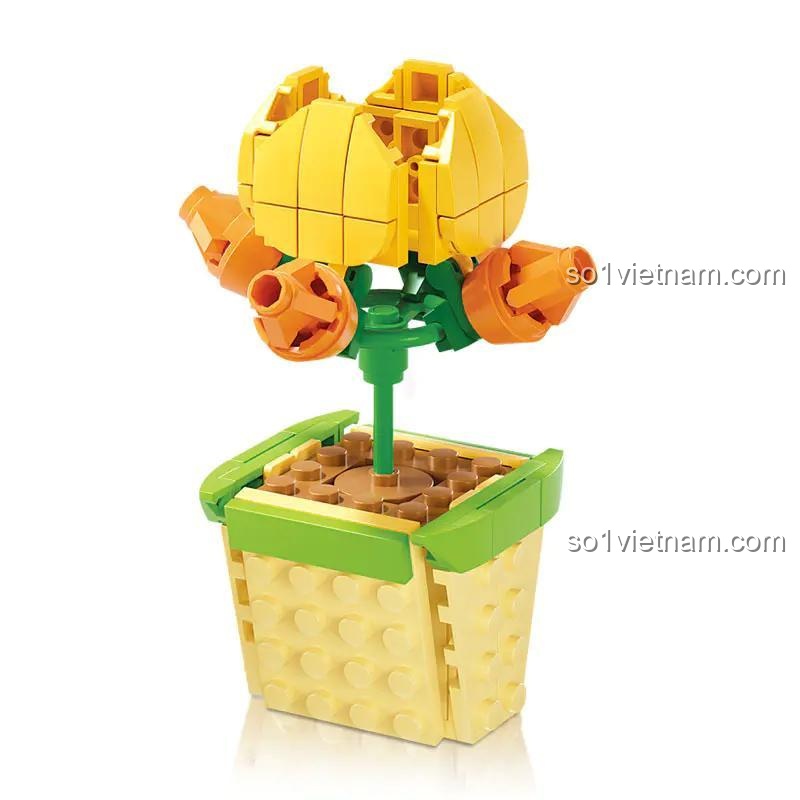 Cận cảnh mô hình chậu hoa Bách Mạch Căn từ bộ KAZI KY81124, chi tiết tinh xảo.