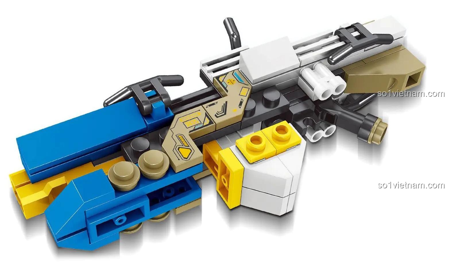 Cận cảnh các chi tiết của bộ lắp ghép Súng máy hạng nhẹ năng lượng nhiệt KAZI, thể hiện độ hoàn thiện tinh xảo.