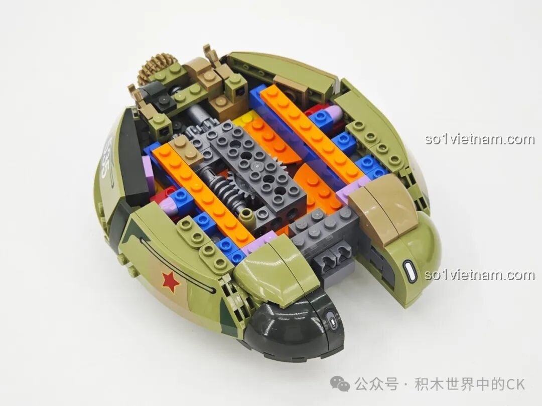 Gắn nòng pháo vào tháp pháo xe tăng T-59 Keeppley 23023