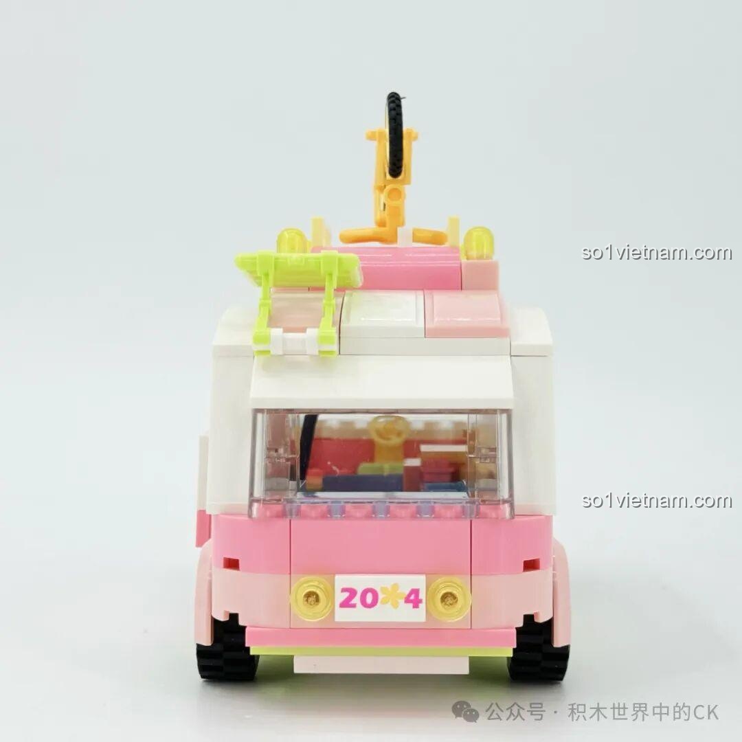 Tổng thể chiếc Xe Cắm Trại Keeppley 33019 đã hoàn thiện