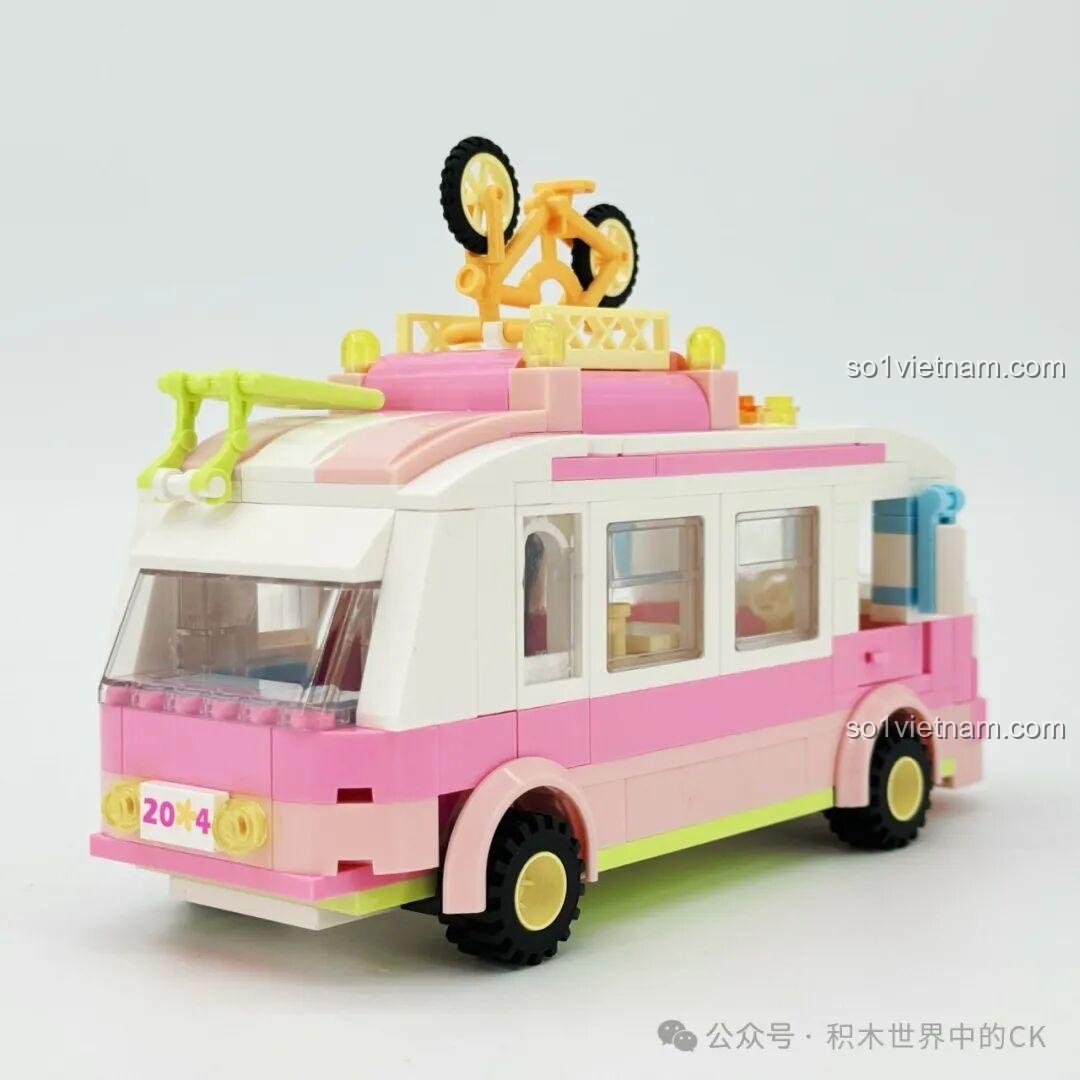 Tổng thể chiếc Xe Cắm Trại Keeppley 33019 đã hoàn thiện