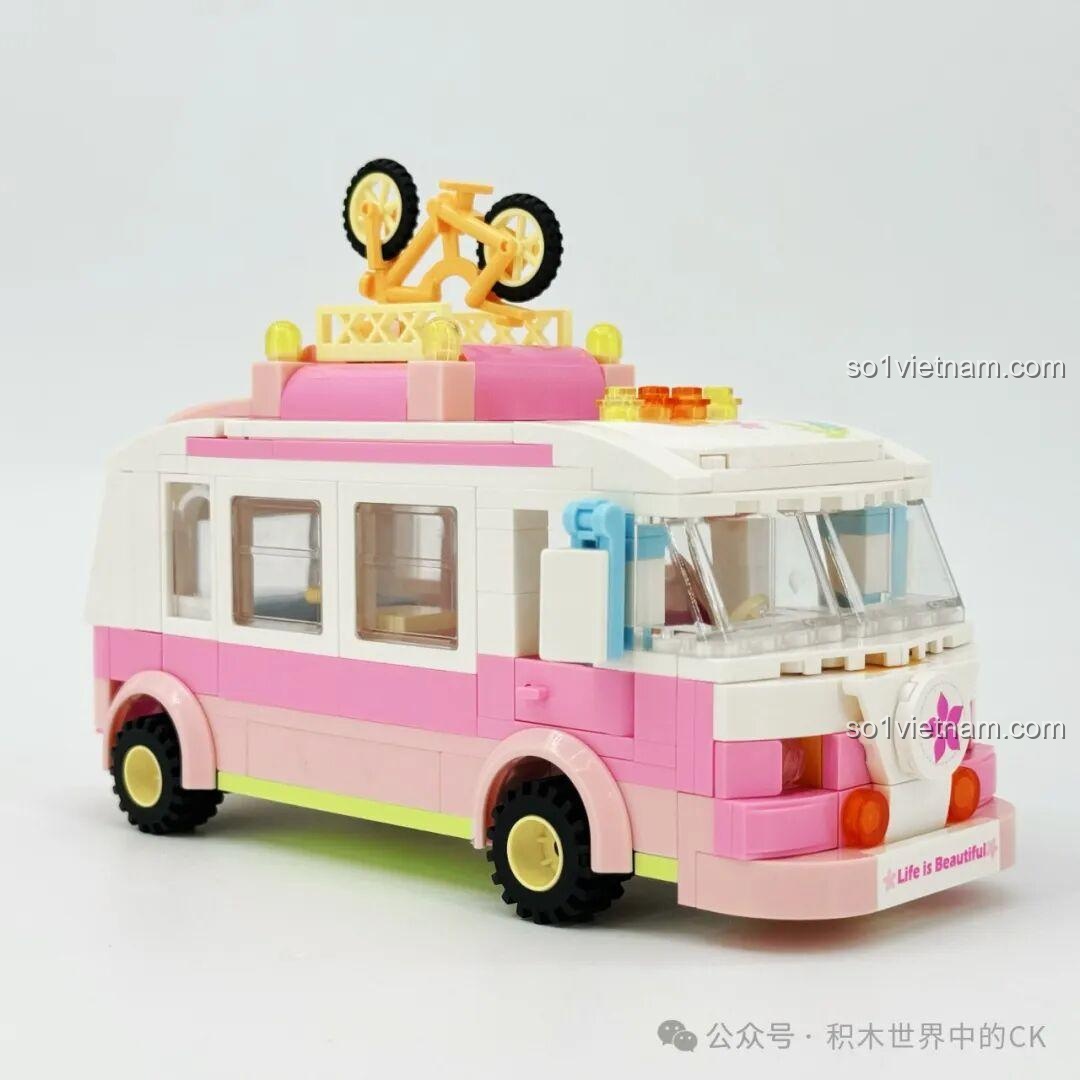 Tổng thể chiếc Xe Cắm Trại Keeppley 33019 đã hoàn thiện