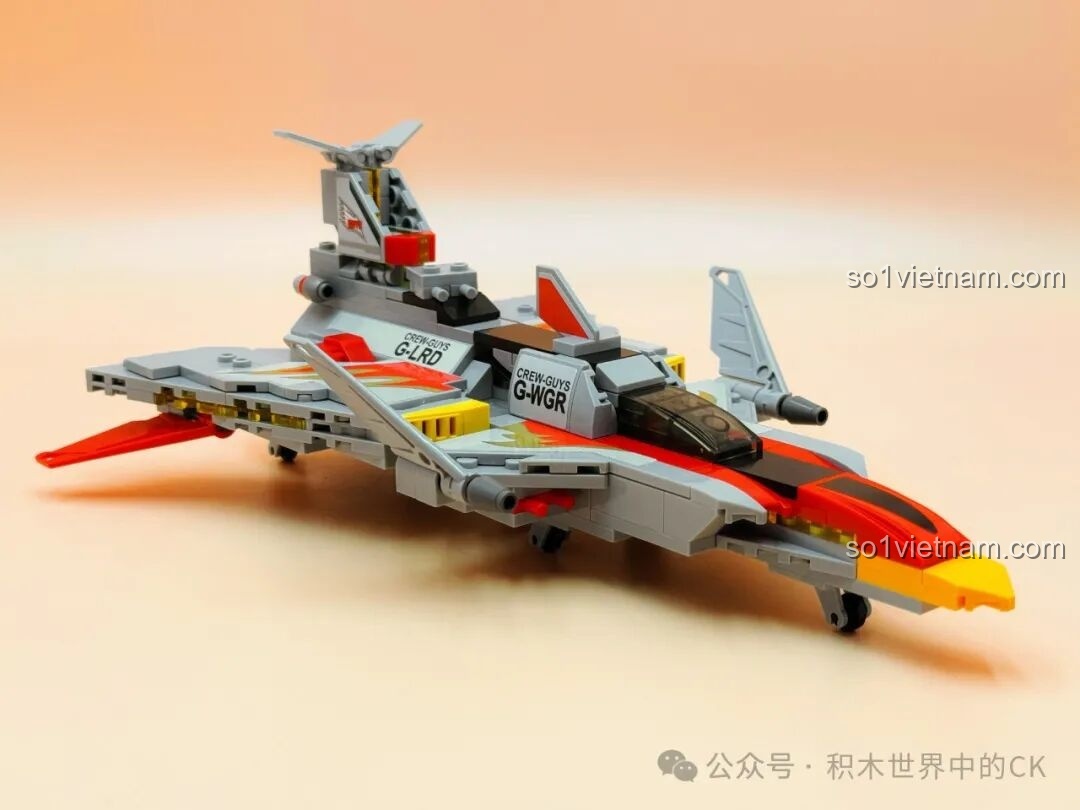 Chi tiết bánh xe của Keeppley 75087 GUYS装载号