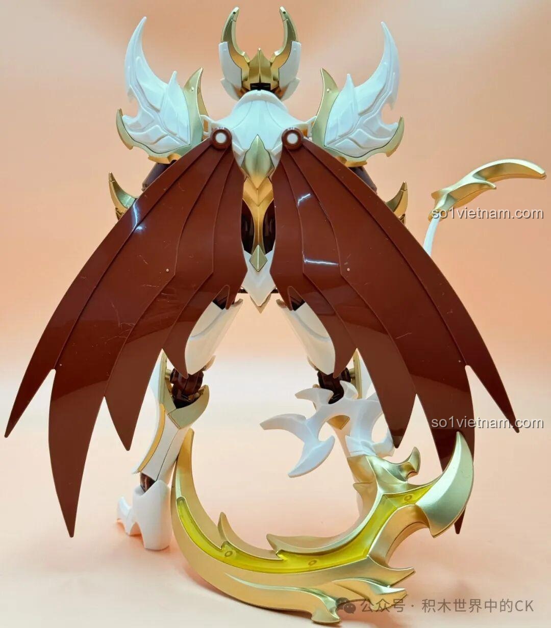 Mô hình Bạch Khởi - Tử Thần Trắng Keeppley 78014 với đôi cánh quạ và vũ khí đang quỳ rủa, đồ chơi lắp ráp cho bé trai 14 tuổi