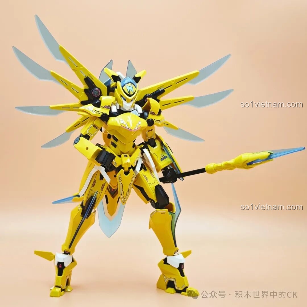 Keeppley 81010 Robot Lôi Điểu Cơ Thần với đầy đủ cánh sau.