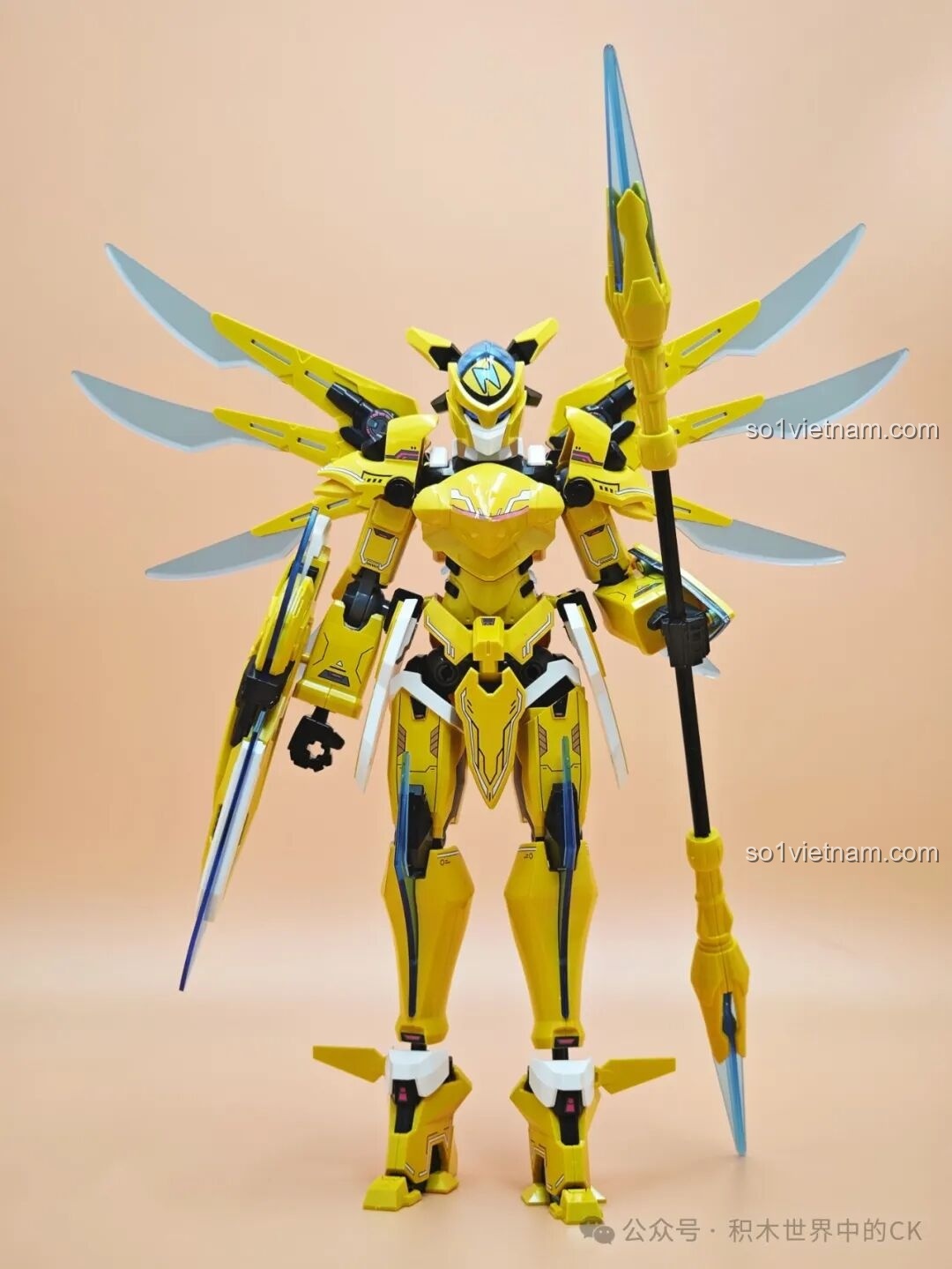 Phần ngực của Keeppley 81010 Robot Lôi Điểu Cơ Thần.