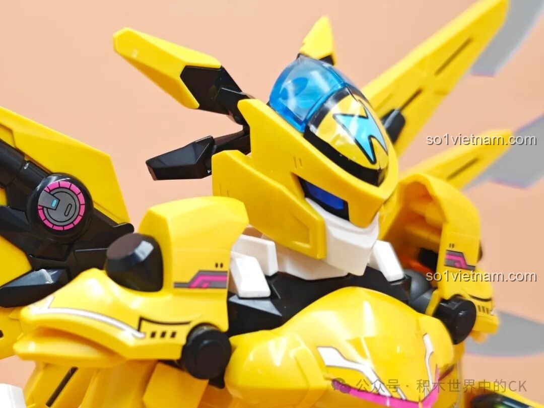 Phần vai của Keeppley 81010 Robot Lôi Điểu Cơ Thần.