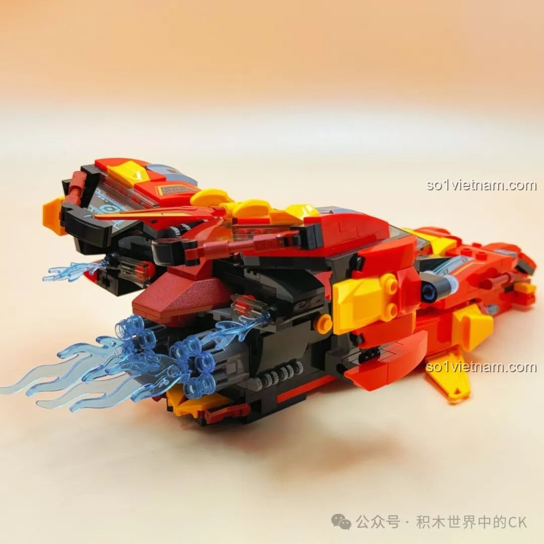 Cận cảnh phần động cơ khủng của bộ Keeppley 81017 