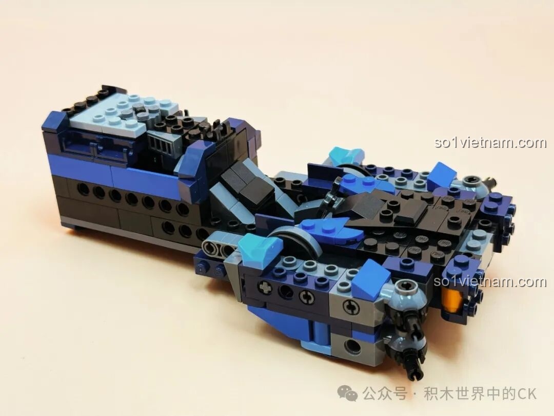 Gắn các chi tiết phụ cho bộ Keeppley 81017 