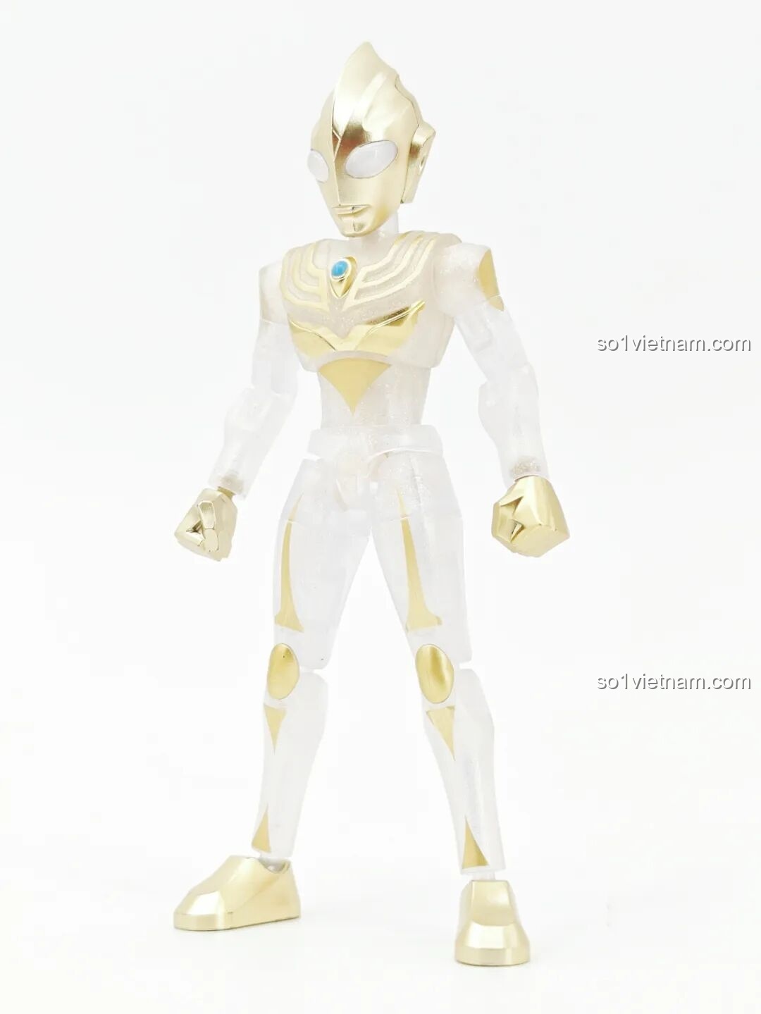 Tiga Ultraman Bạch Kim tạo dáng chiến đấu
