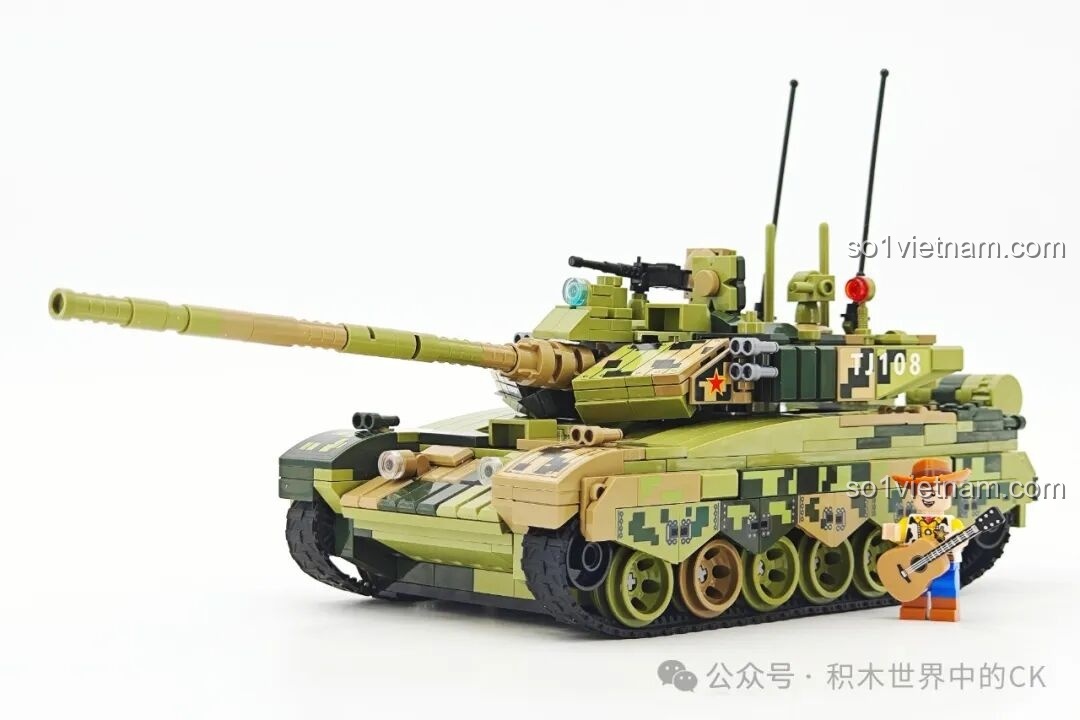 Cận cảnh mô hình Xe tăng 99A Keeppley 23026 với nhân vật