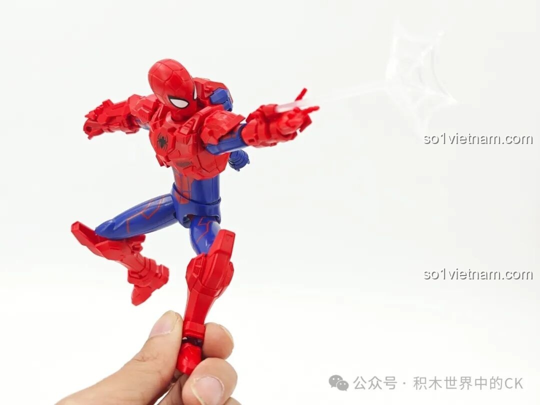 Mô hình Captain America của Keeppley hoàn thiện, chụp trong tối