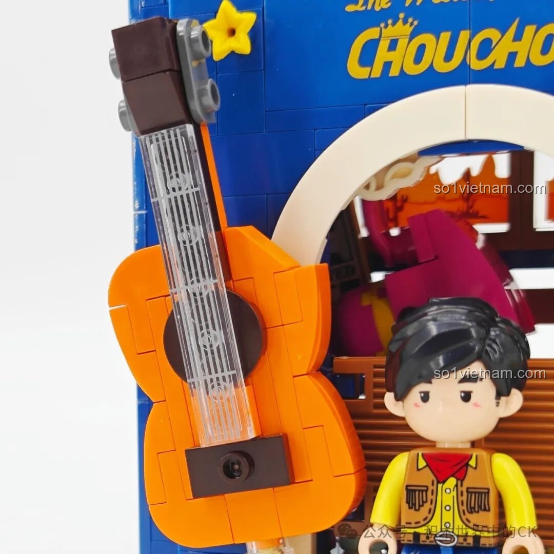 Chi tiết khung cửa trong mô hình Chuyện Miền Tây Châu Đốc Keeppley