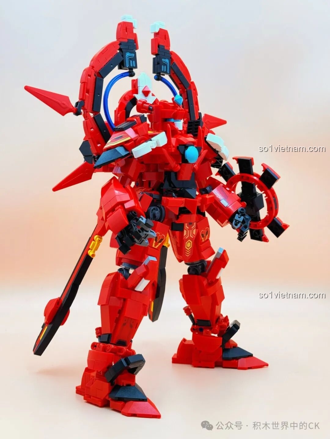 Chi tiết phần vai của Keeppley Hắc Long Cơ Thần