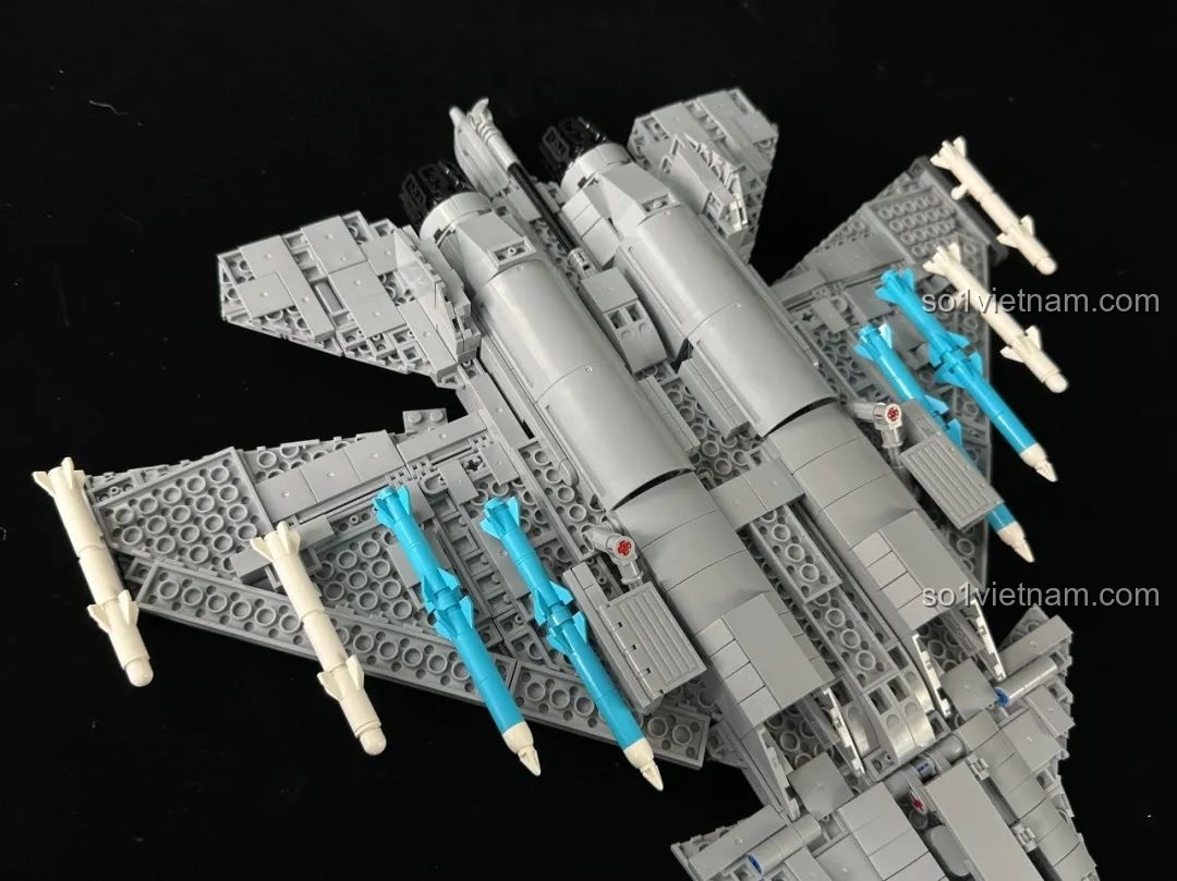 Mô hình Keeppley J-15 nhìn từ trên cao