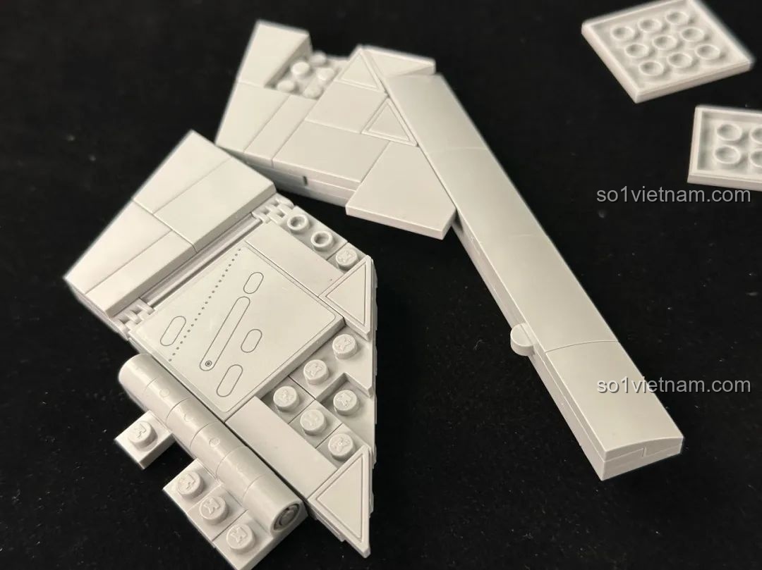 Chi tiết dây đèn LED trong bộ Keeppley J-15