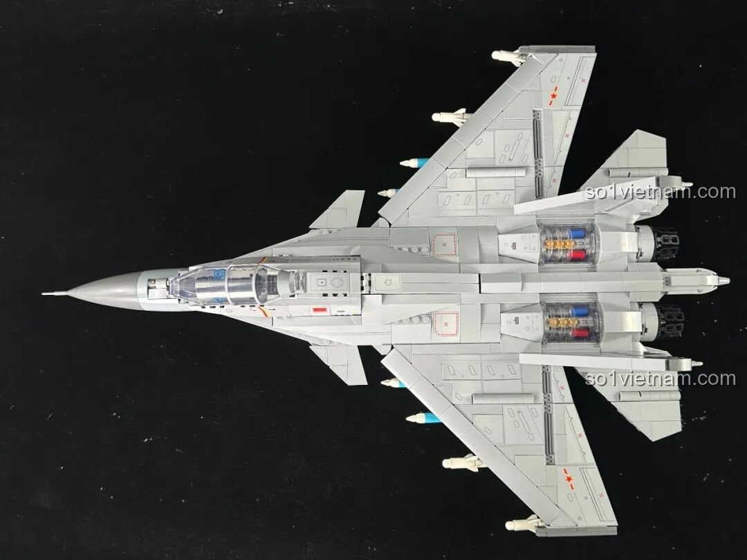 Chi tiết vây đuôi máy bay Keeppley J-15