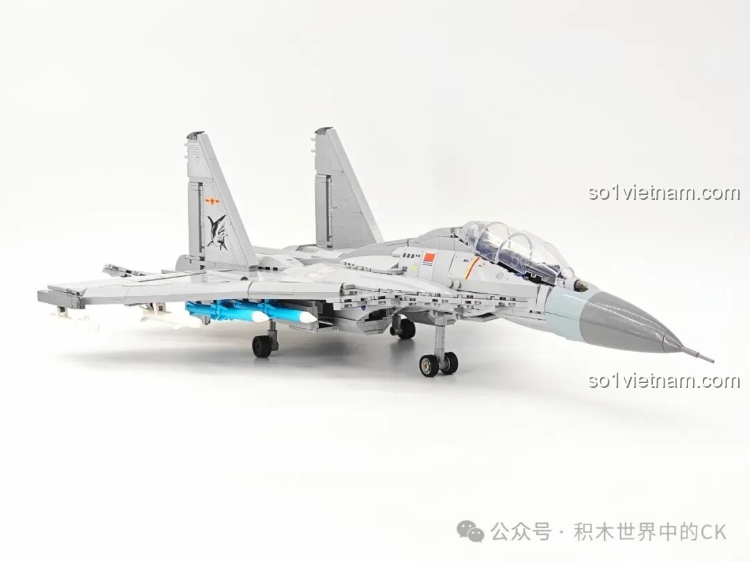 Quá trình lắp ráp bộ máy bay chiến đấu J-15 Keeppley