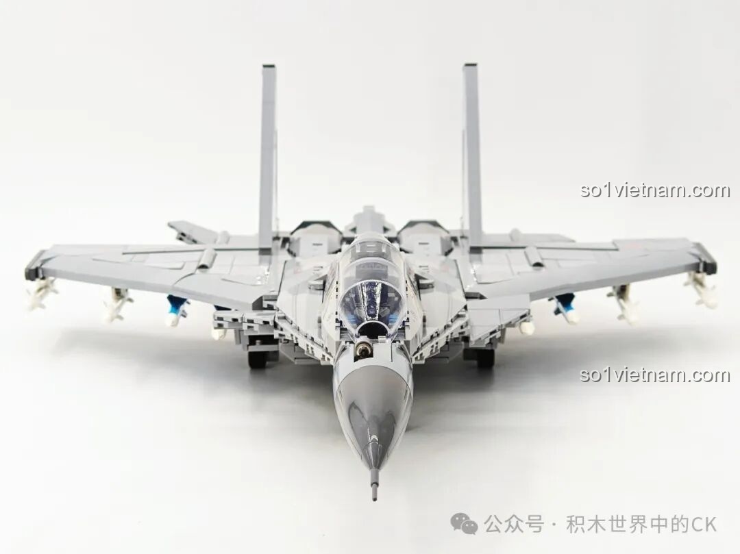Quá trình lắp ráp bộ máy bay chiến đấu J-15 Keeppley