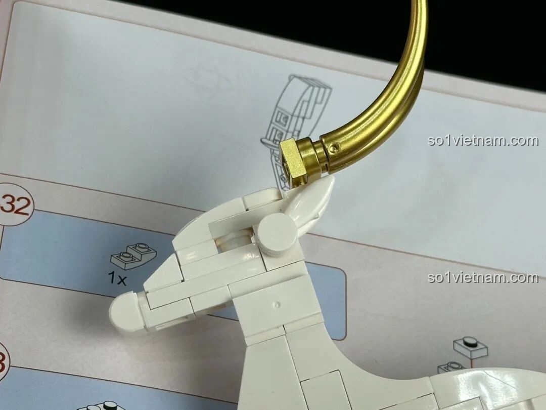 Hướng dẫn lắp ráp chi tiết phần mây ở phía trên của bộ lắp ghép Keeppley K19906.