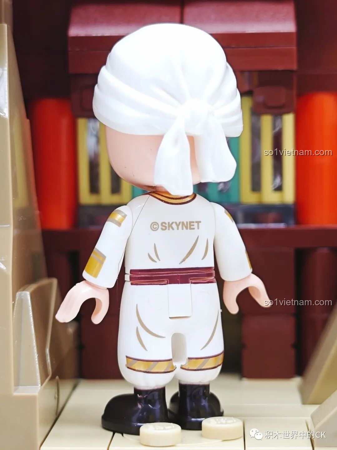 Mô hình Keeppley K19906 Màn Hình Tranh Đôn Hoàng ở trạng thái gập lại, nhìn từ phía trước, các chi tiết trang trí.